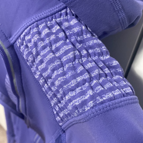 Lululemon Running Pullover Longsleeve - Picture 9 of 9